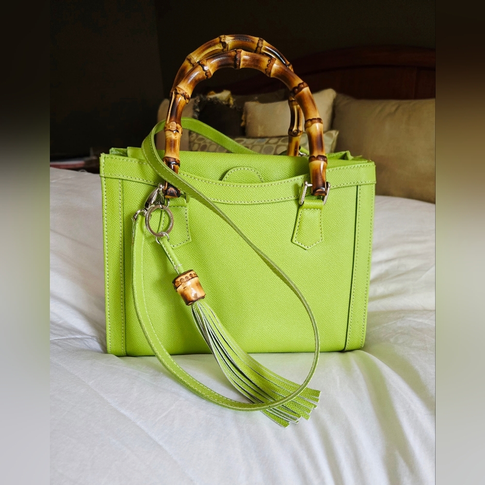Lime Green Top Bamboo Handle And Crossbody Bag By Italian Buti Pelleterrie